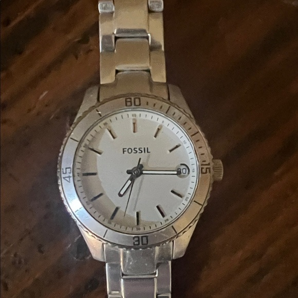 Fossil Retro Traveler Stainless Steel Watch EUC - Picture 5 of 12